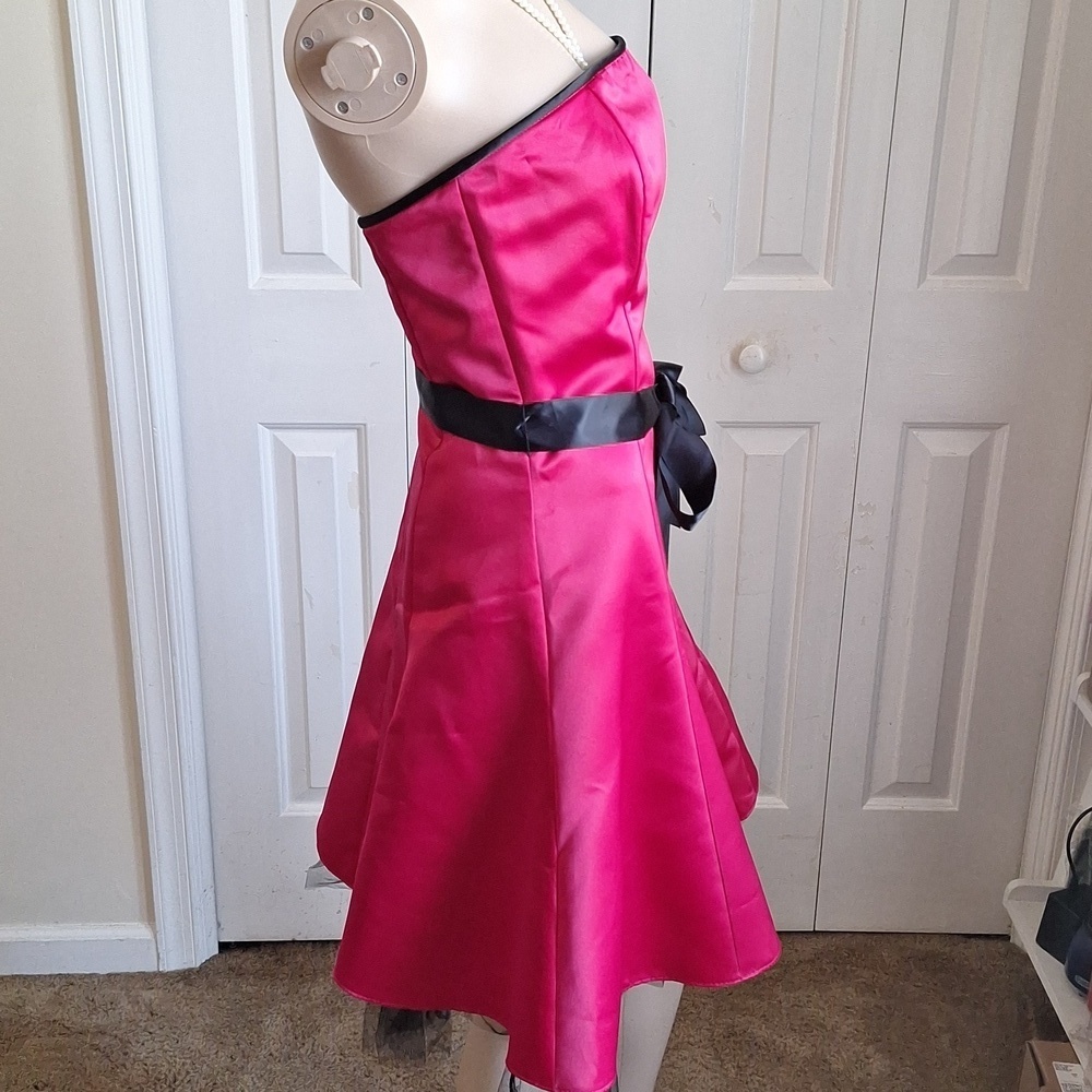 Gorgeous Raspberry Pink Cocktail Dress, Size Small - Picture 3 of 6